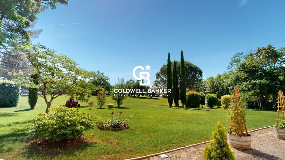 Castle in Lalande, Montauban, France 2 - 19199529