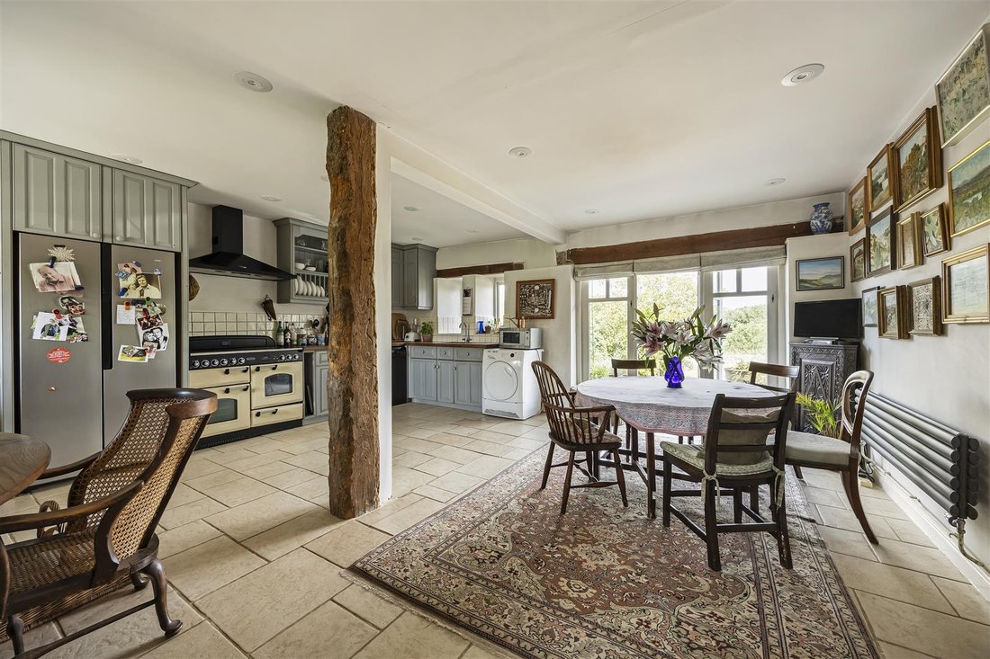 Haus in Calcot, Coln St. Dennis, England 4 - 19199212