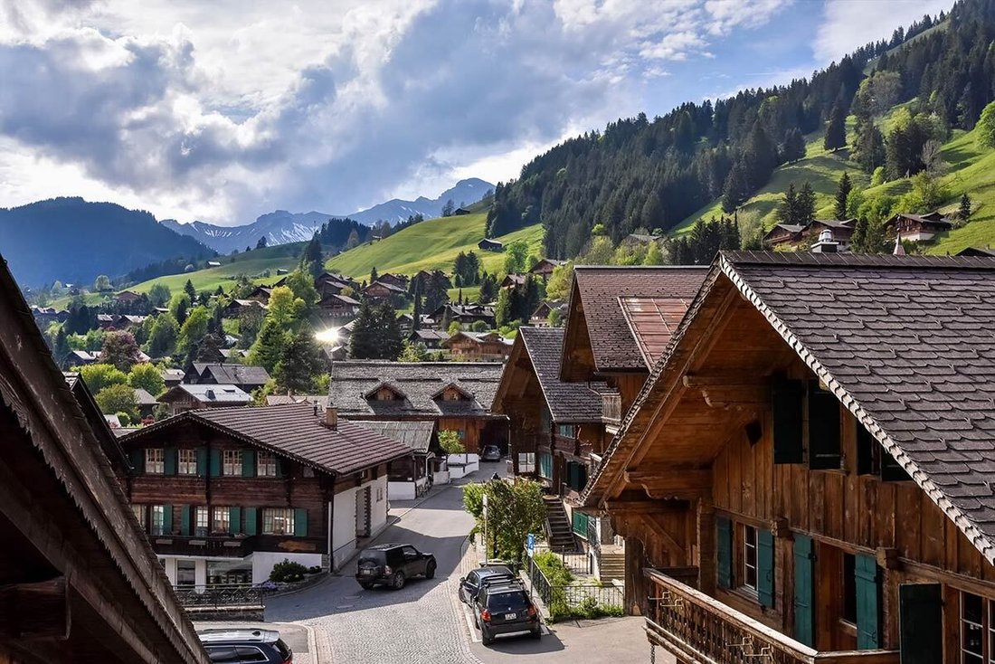 Chalet in Rougemont, Vaud, Switzerland 5 - 19197873