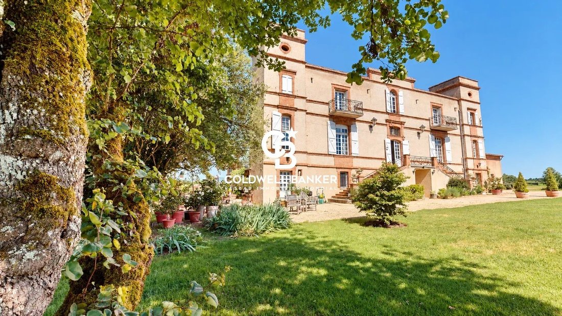 Castle in Lalande, Montauban, France 1 - 19199529