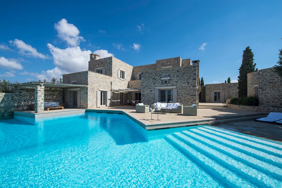 Villa in Paros, Aegean, Greece 2 - 19197736