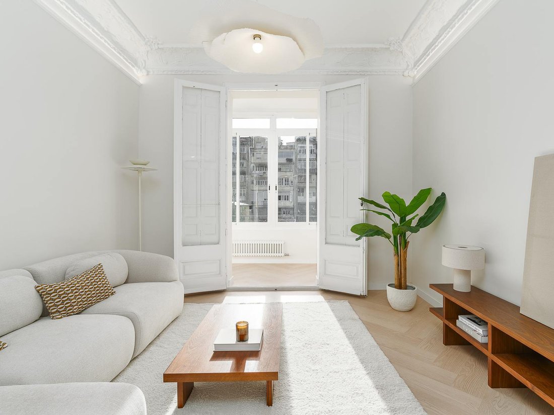 Apartment in Eixample, Barcelona, Spain 1 - 19197984