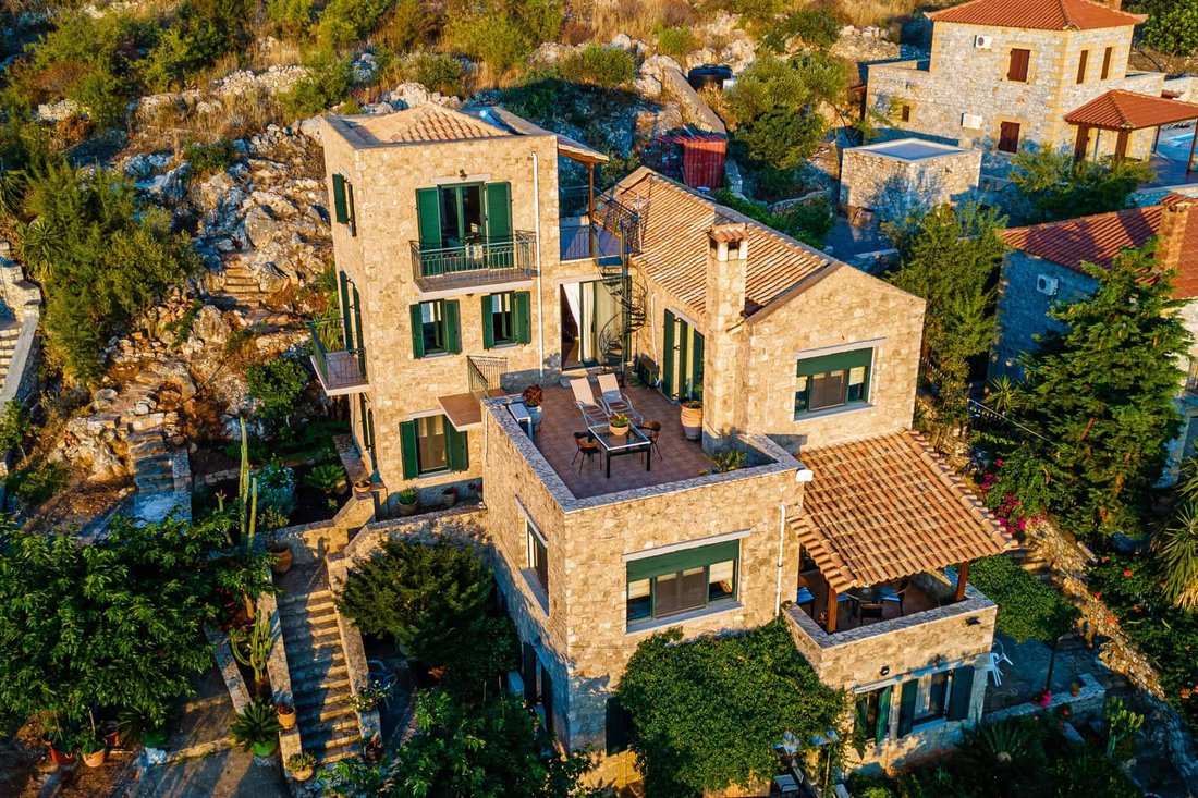 Villa in Lefktro, Peloponnese, Western Greece and the Ionian, Greece 1 - 19198199