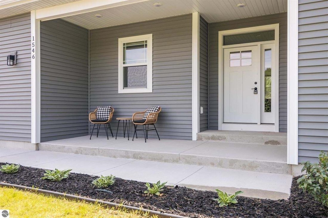 Maison à Traverse City, Michigan, États-Unis 3 - 19198556