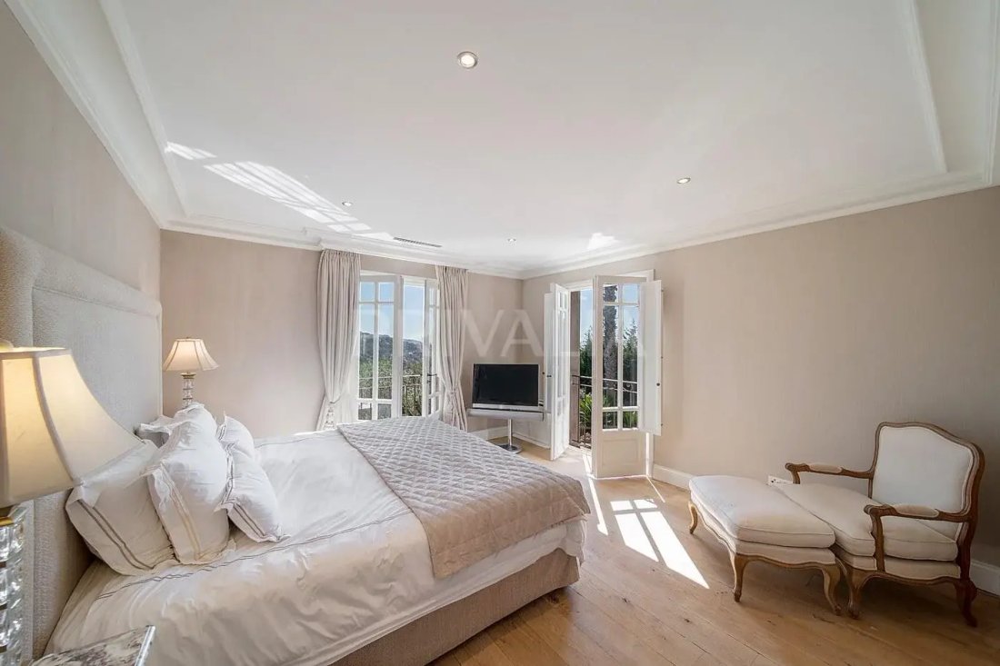 Haus in Mougins, Provence-Alpes-Côte d'Azur, Frankreich 5 - 19198696