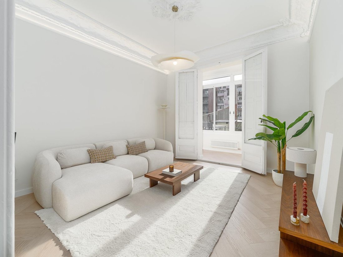 Apartment in Eixample, Barcelona, Spain 2 - 19197984