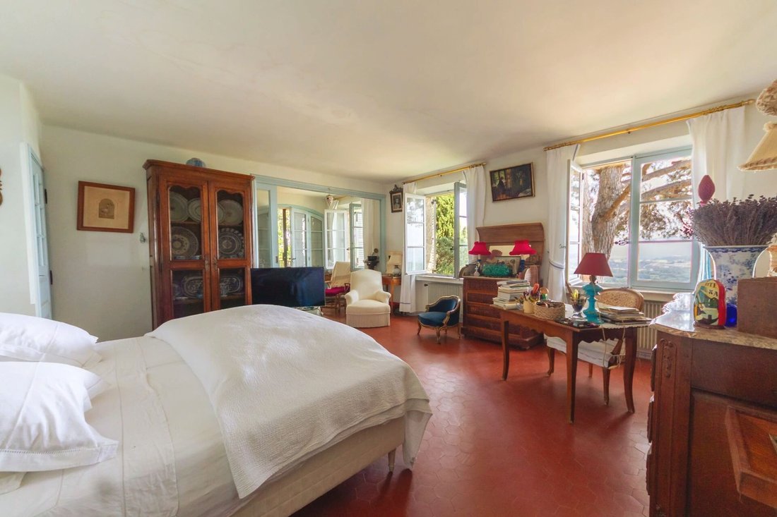 Villa à Grimaud, Provence-Alpes-Côte d'Azur, France 3 - 19198912
