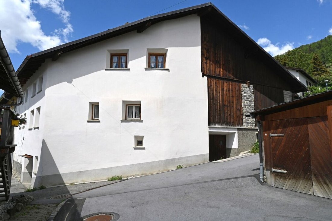 Casa en Scuol, Grisones, Suiza 1 - 19198010