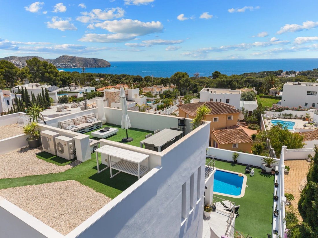 Villa in Moraira, Teulada, Land Valencia 2 - 19199201