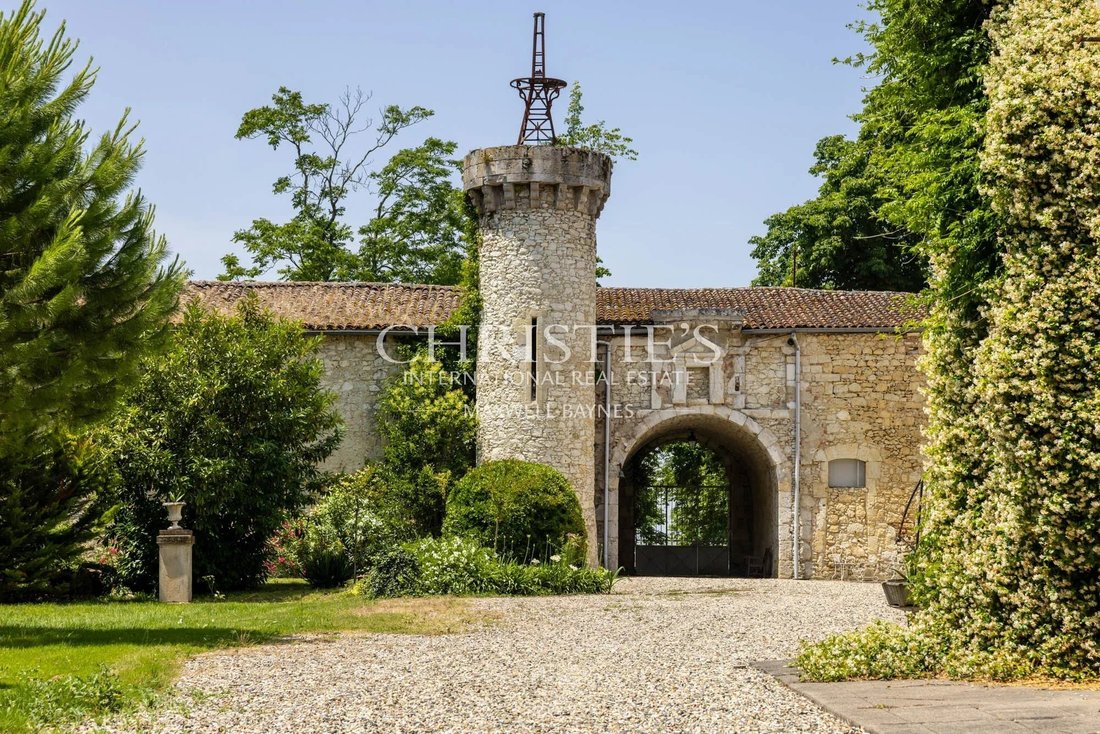 Château à Fleurance, Occitanie, France 4 - 19199197