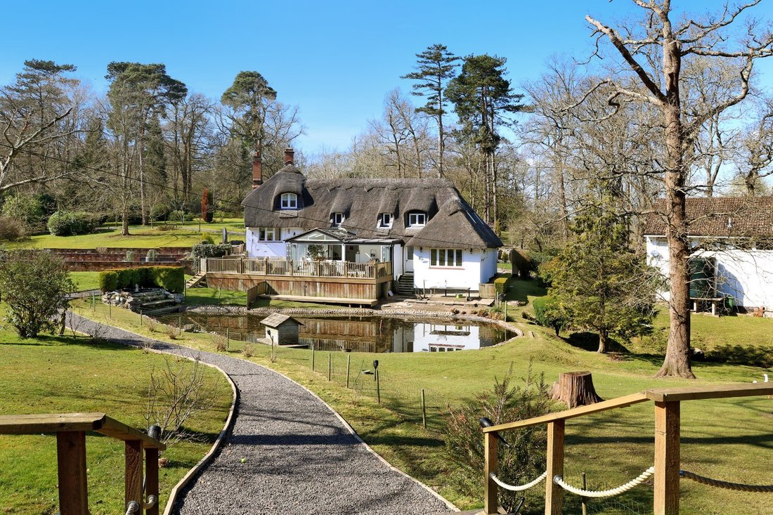 Maison en Fulmer, Angleterre 1 - 19199037