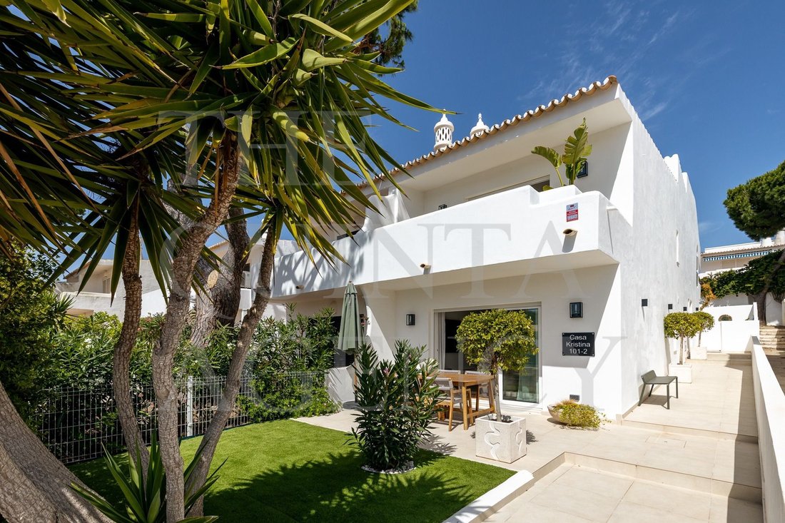 Villa en Quarteira, Algarve, Portugal 1 - 19199553