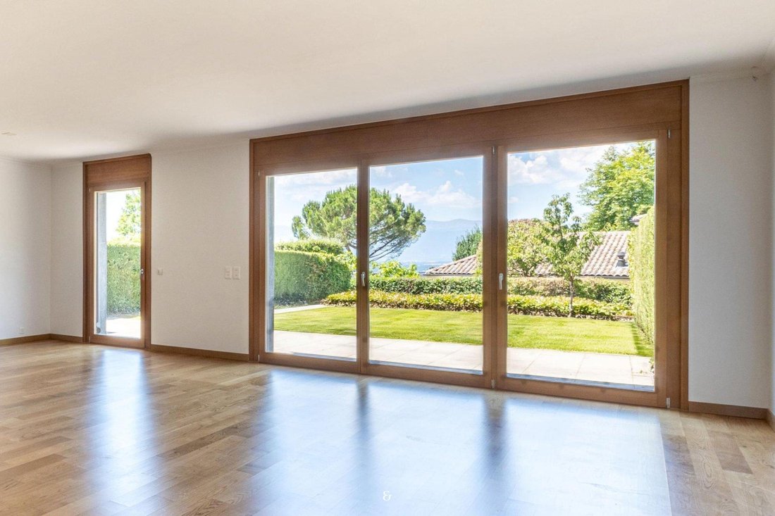 Apartment in Geneva, Canton of Geneva, Switzerland 1 - 19197989