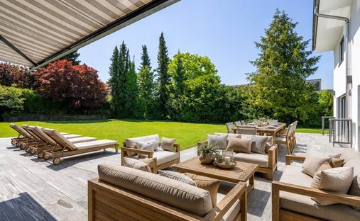 Villa in Zumikon, Canton of Zurich, Switzerland 1