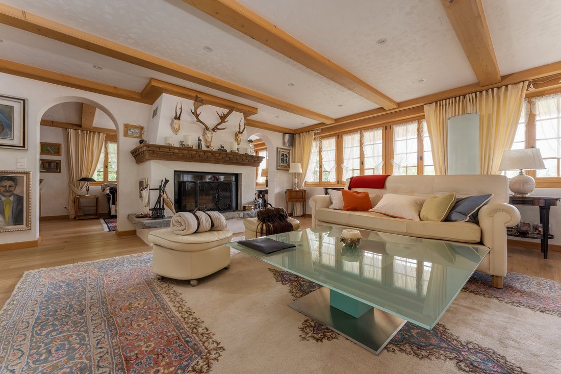 Chalet in Zweisimmen, Canton of Bern, Switzerland 2 - 19198011