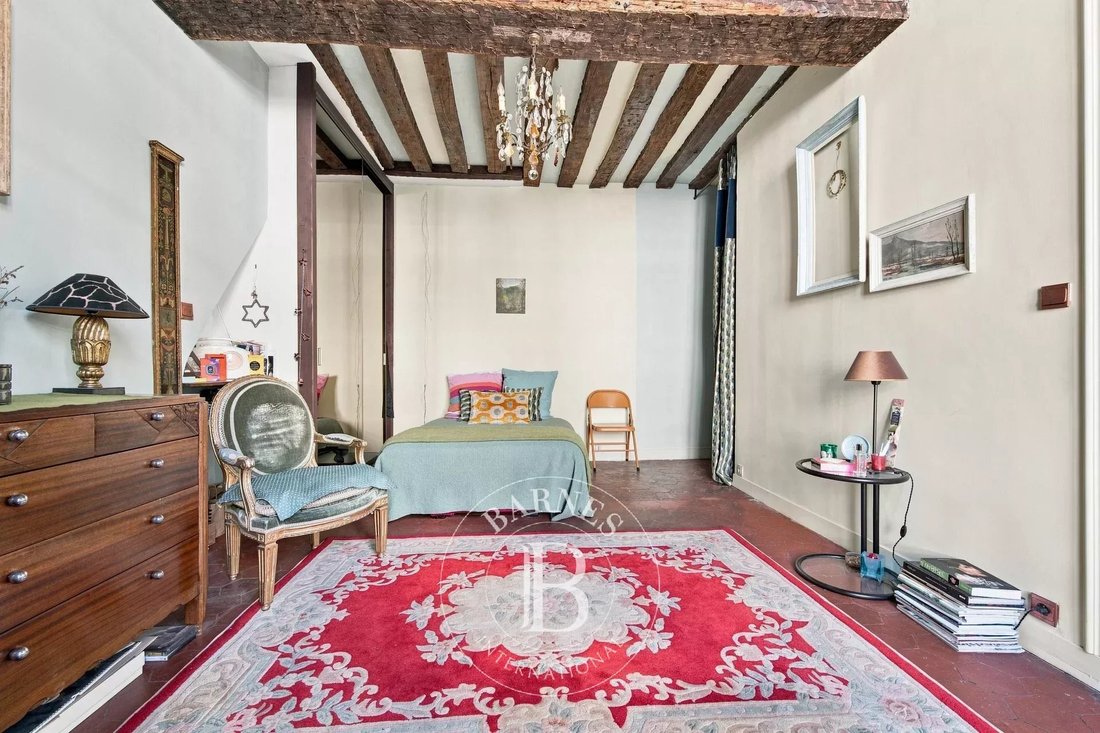 Apartment in Archives, Paris 3e Arrondissement, Paris 2 - 19198425