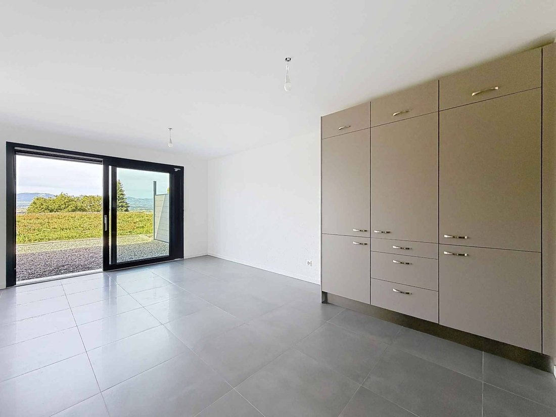 Casa a Chavornay, Vaud, Svizzera 2 - 19199195