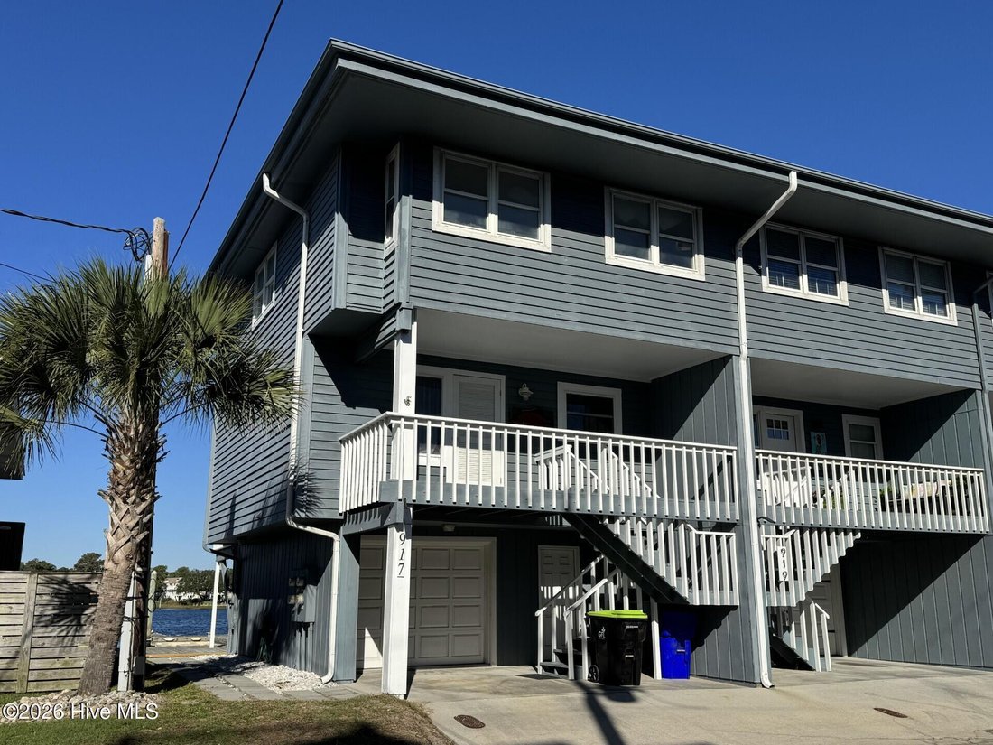 Townhouse in Carolina Beach, North Carolina, United States 1 - 19198480