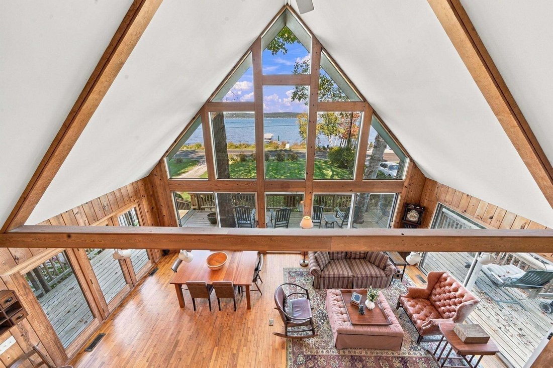 Maison à Frankfort, Michigan, États-Unis 1 - 19198575
