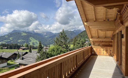 Penthouse in Schönried, Saanen, Canton of Bern 1