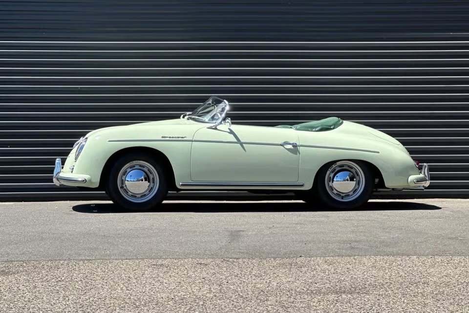 Roadster in San Luis Obispo, CA, United States 2 - 19197744