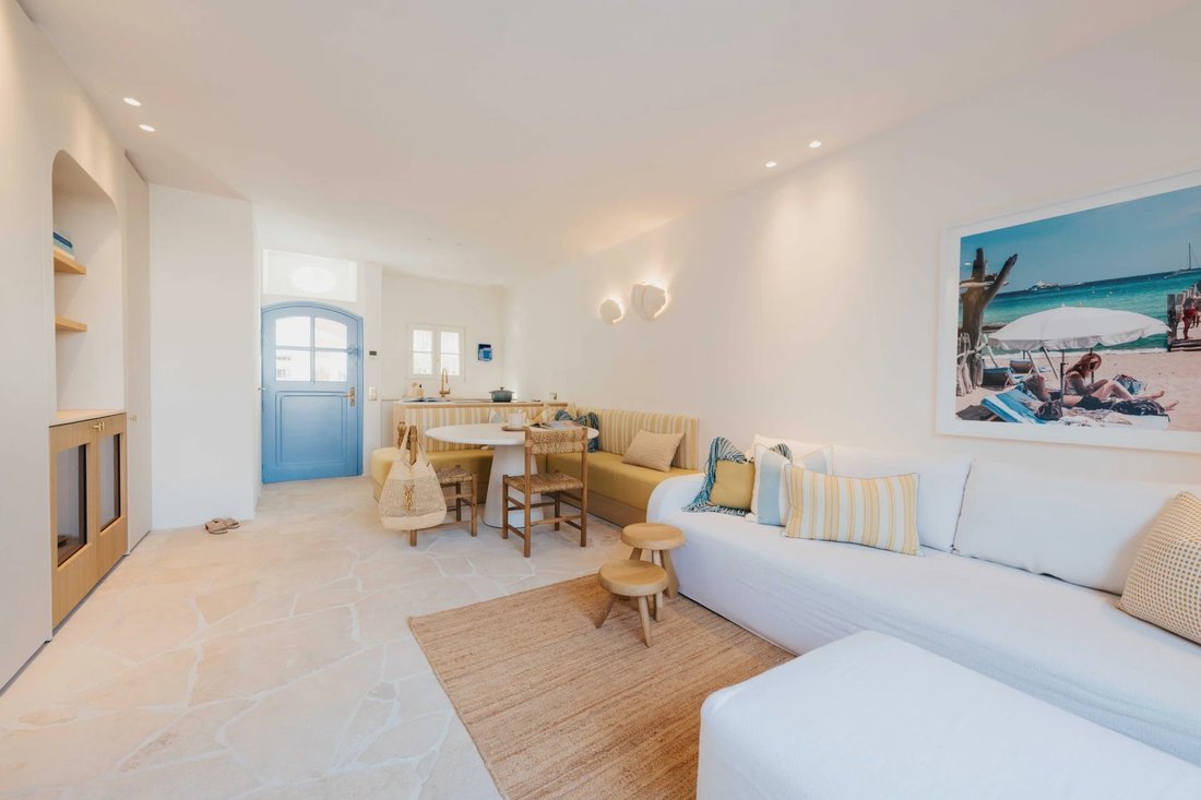 Casa a Grimaud, Provenza-Alpi-Costa Azzurra, Francia 2 - 19199475