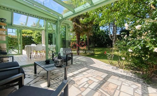 Maison à Domaine d'Armainvilliers, Ozoir-la-Ferrière, France 1