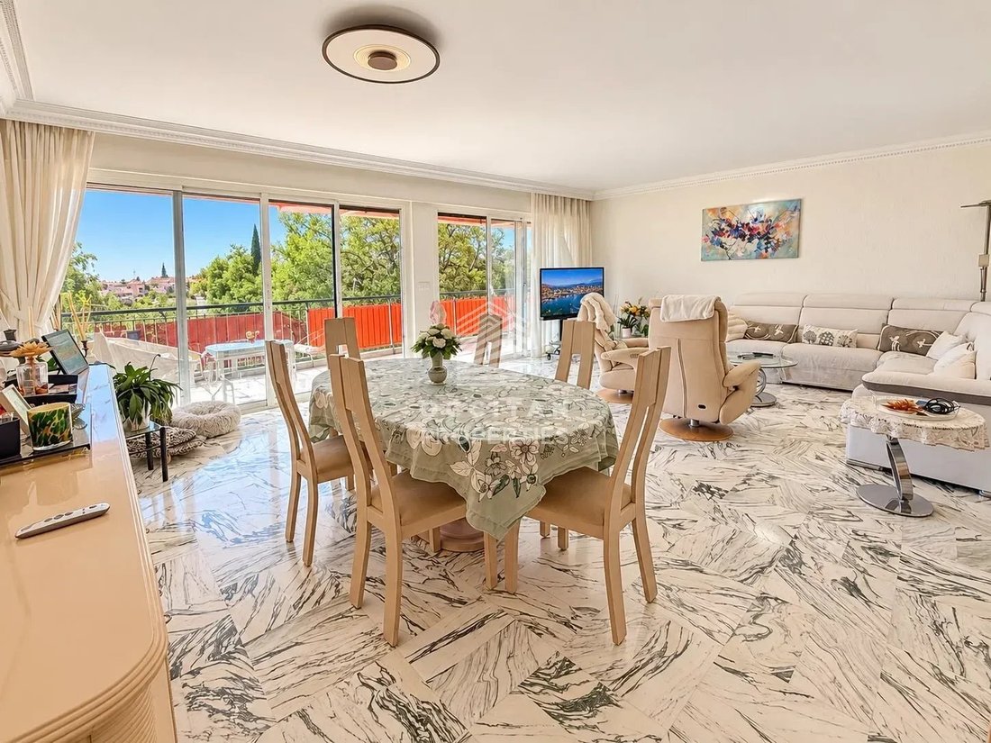 Apartment in Cannes, Provence-Alpes-Côte d'Azur, France 3 - 19199507