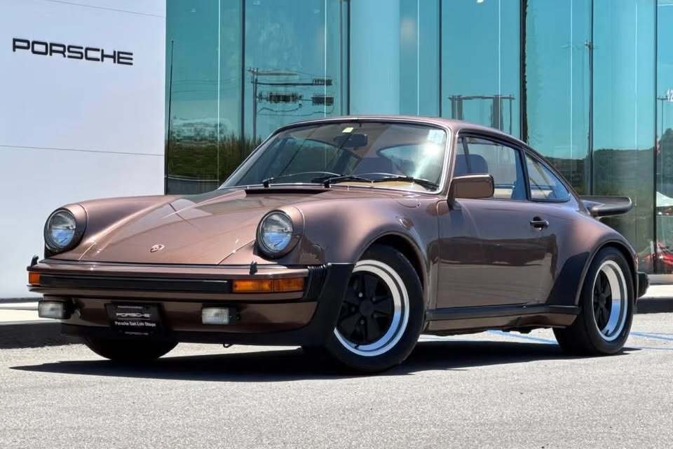 Coupe in San Luis Obispo, CA, United States 1 - 19198991