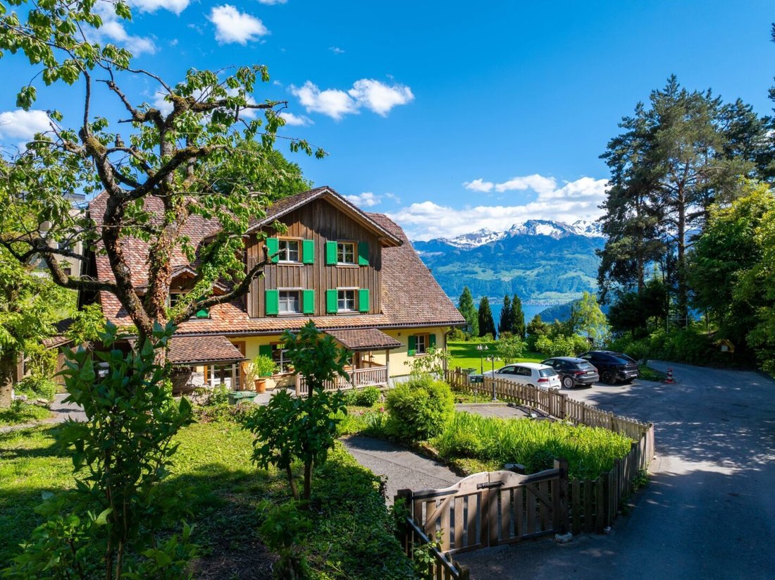 Landhaus in Weggis, Kanton Luzern, Schweiz 1 - 19197912