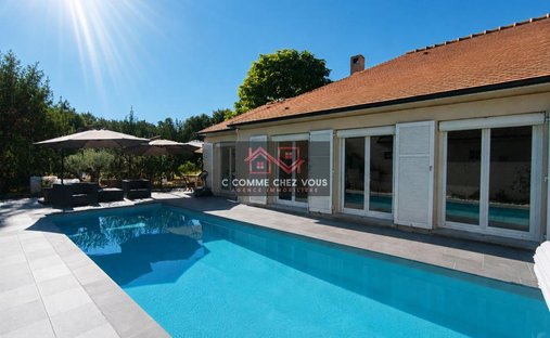 Casa a Centre Ville Sud Ouest, Bussy-Saint-Georges, Francia 1