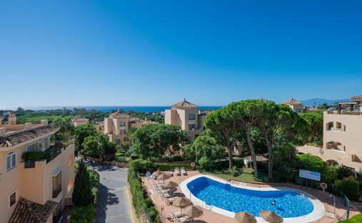 Penthouse in Sitio de Calahonda, Mijas, Spain 1