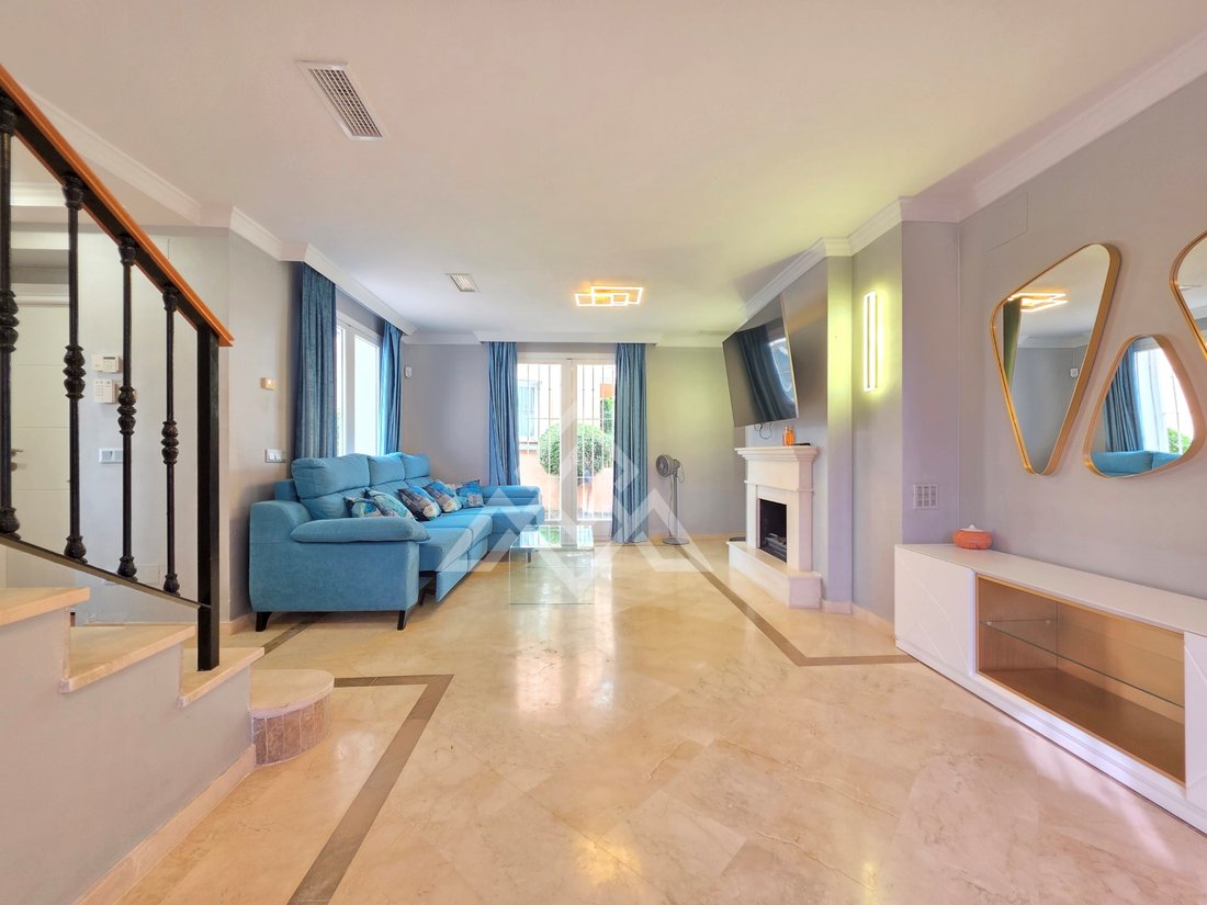Haus in Nueva Andalucía, Marbella, Spanien 5 - 19199681