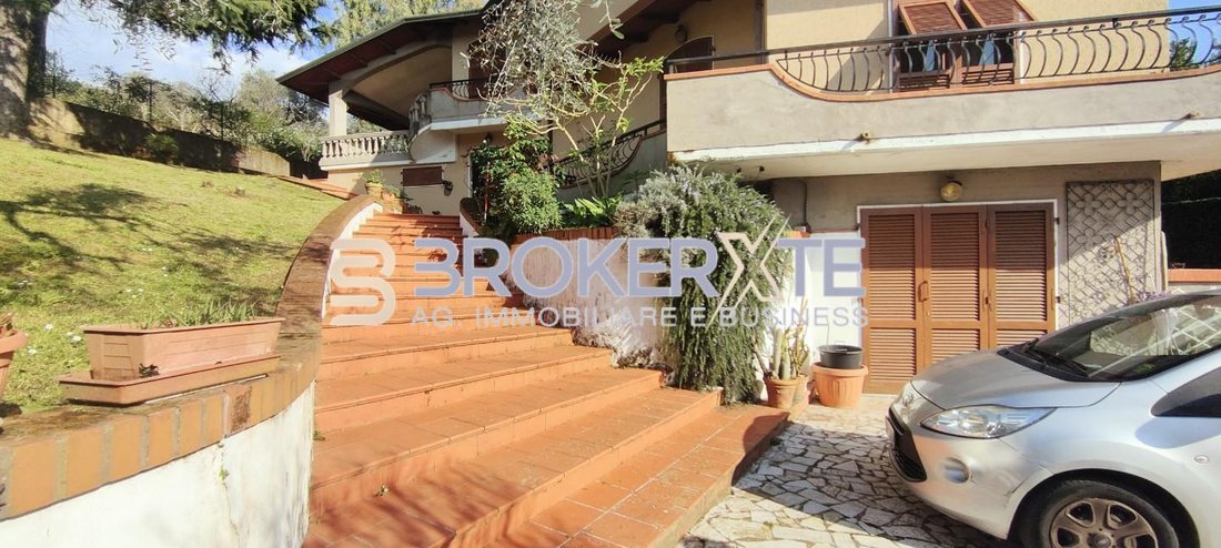 Villa in Perticata-Bonascola-Nazzano, Marina di Carrara, Tuscany 2 - 19200792