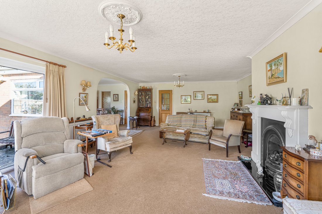 Bungalow en Cheltenham, Inglaterra 4 - 19200973
