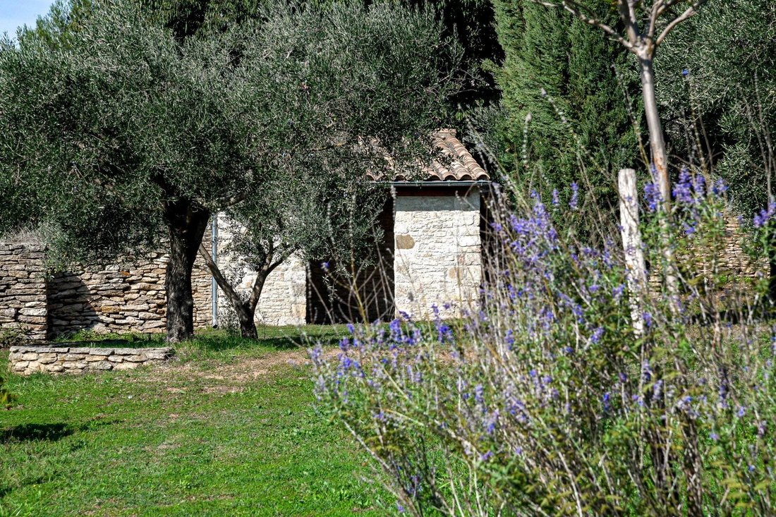 Anwesen in Uzès, Okzitanien, Frankreich 4 - 19202339