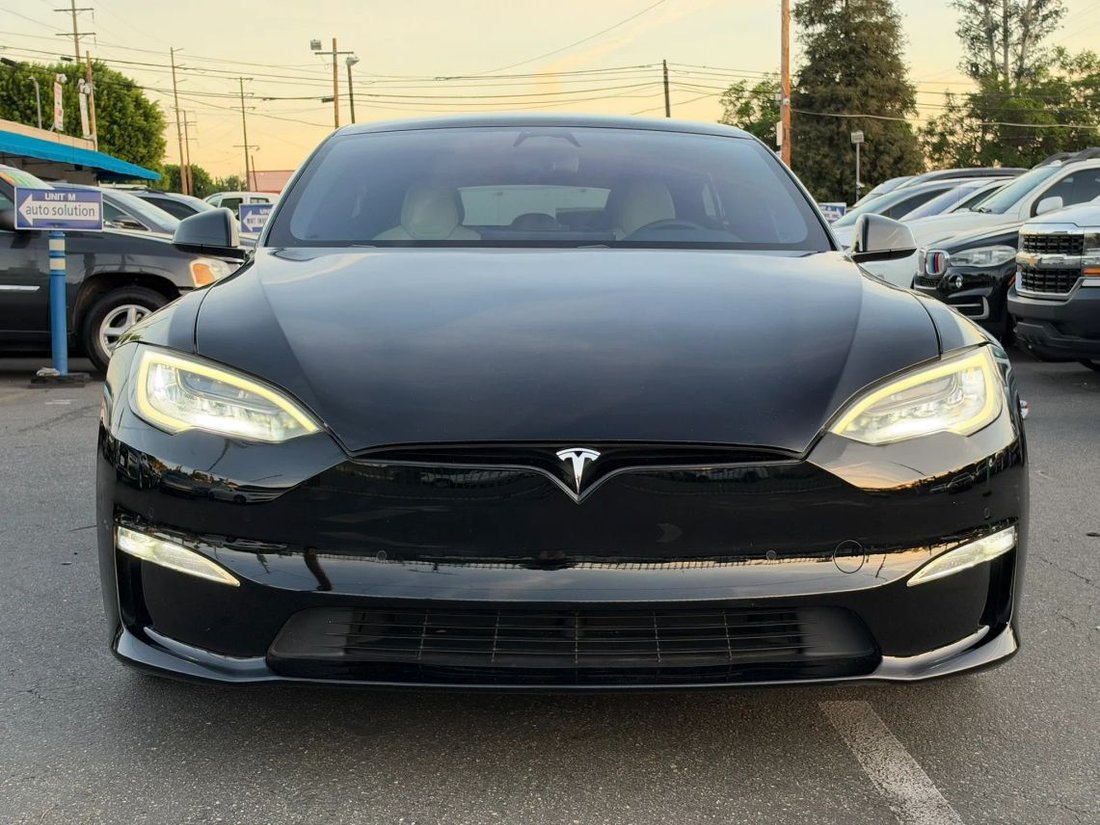 Sedan in Los Angeles, CA, United States 2 - 19202641