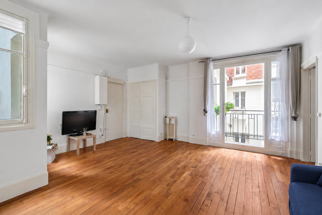 Wohnung in Große Carrières-Clichy, Paris 18e Arrondissement, Paris 4 - 19199595