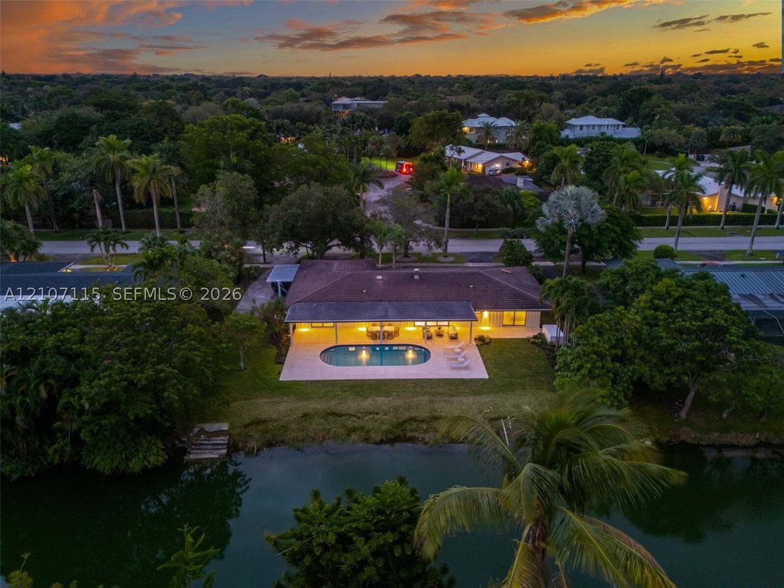 Casa a Coral Gables, Florida, Stati Uniti 1 - 19201281