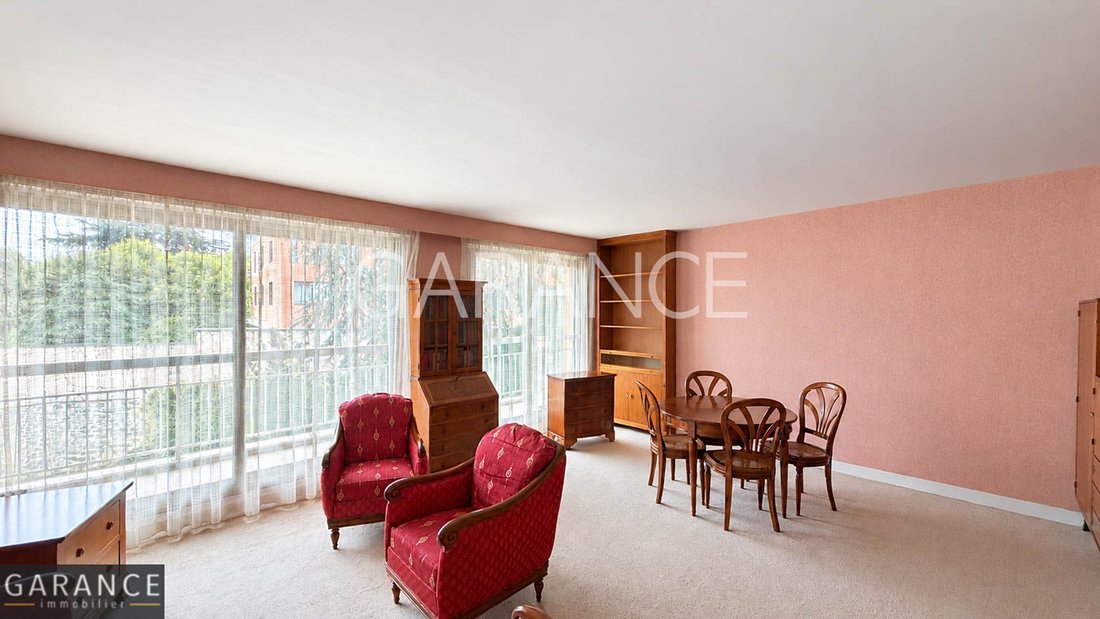 Apartment in Bois de Vincennes, Paris 12e Arrondissement, Paris 4 - 19202000