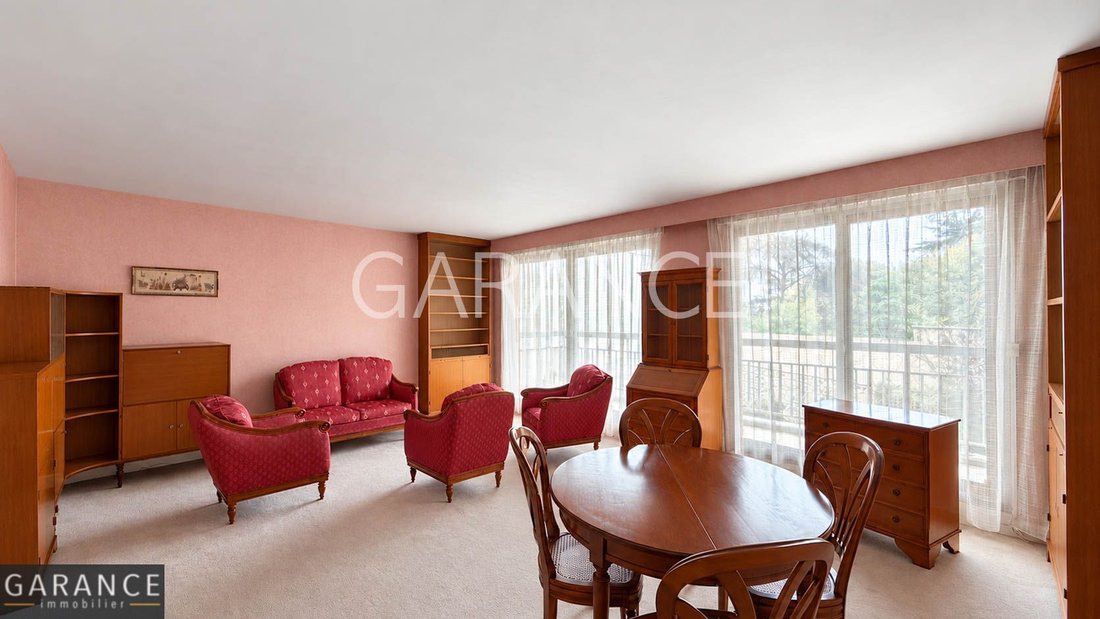 Apartment in Bois de Vincennes, Paris 12e Arrondissement, Paris 3 - 19202000