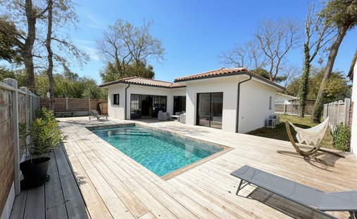 Villa a Mestras, Gujan-Mestras, Francia 1