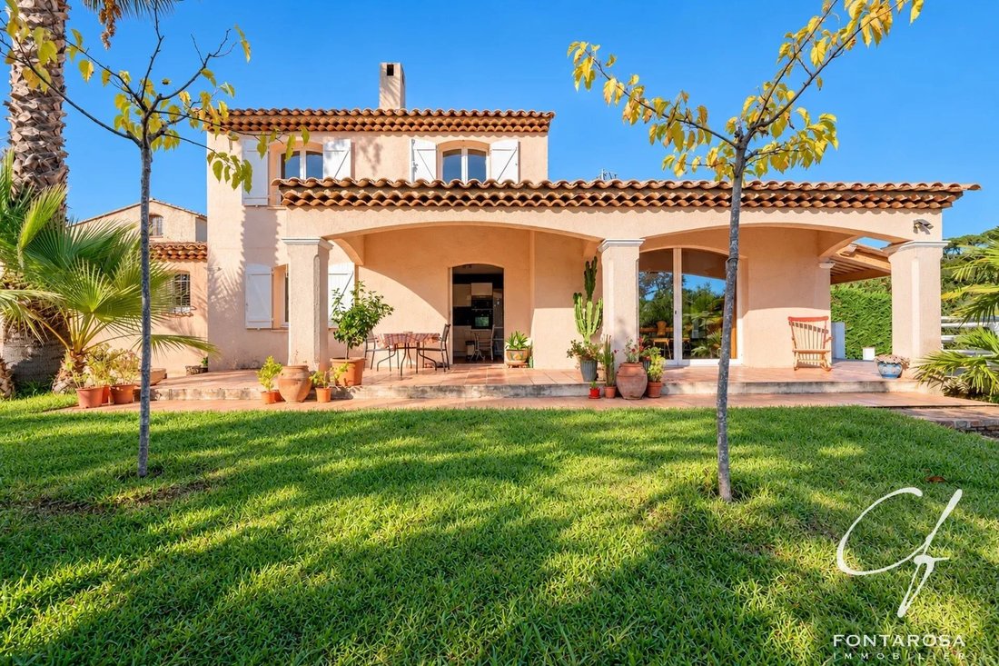 Villa à Le Dramont-Agay-Anthéor-Le Trayas, Saint-Raphaël, France 2 - 19202341