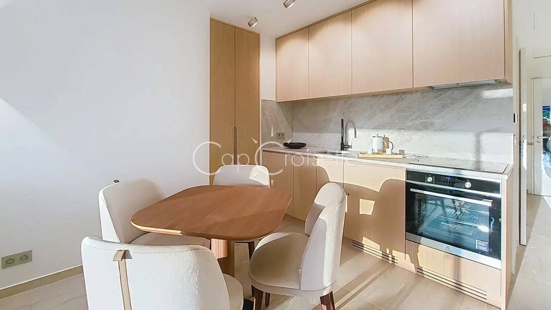 Apartment in Cannes, Provence-Alpes-Côte d'Azur, France 3 - 19202156