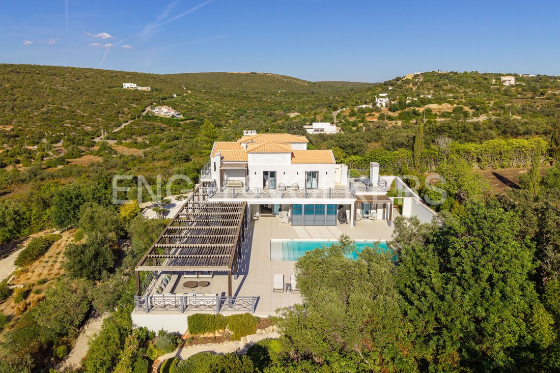 Villa in Loule (Sao Clemente), Algarve, Portugal 2 - 19199959