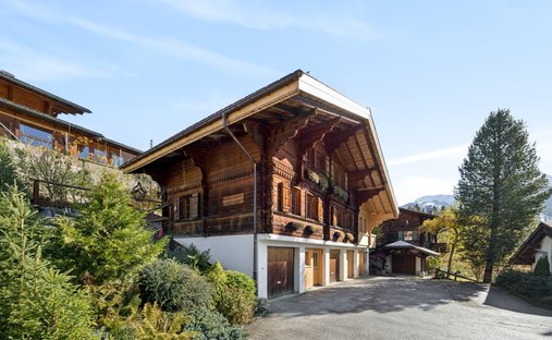 House in Lauenen, Canton of Bern, Switzerland 1