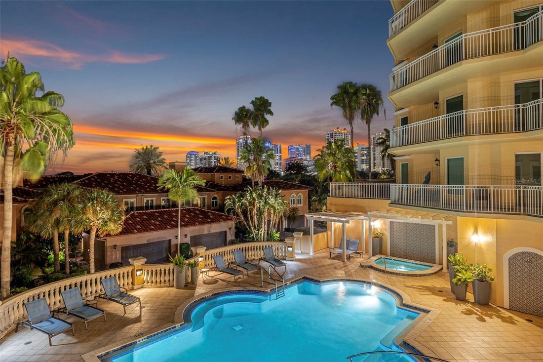 Condominio a St. Petersburg, Florida, Stati Uniti 3 - 19199995