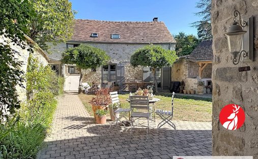 Casa a Fleury-en-Bière, Isola di Francia, Francia 1