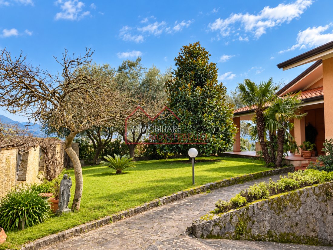 House in Camaiore, Tuscany, Italy 5 - 19201519