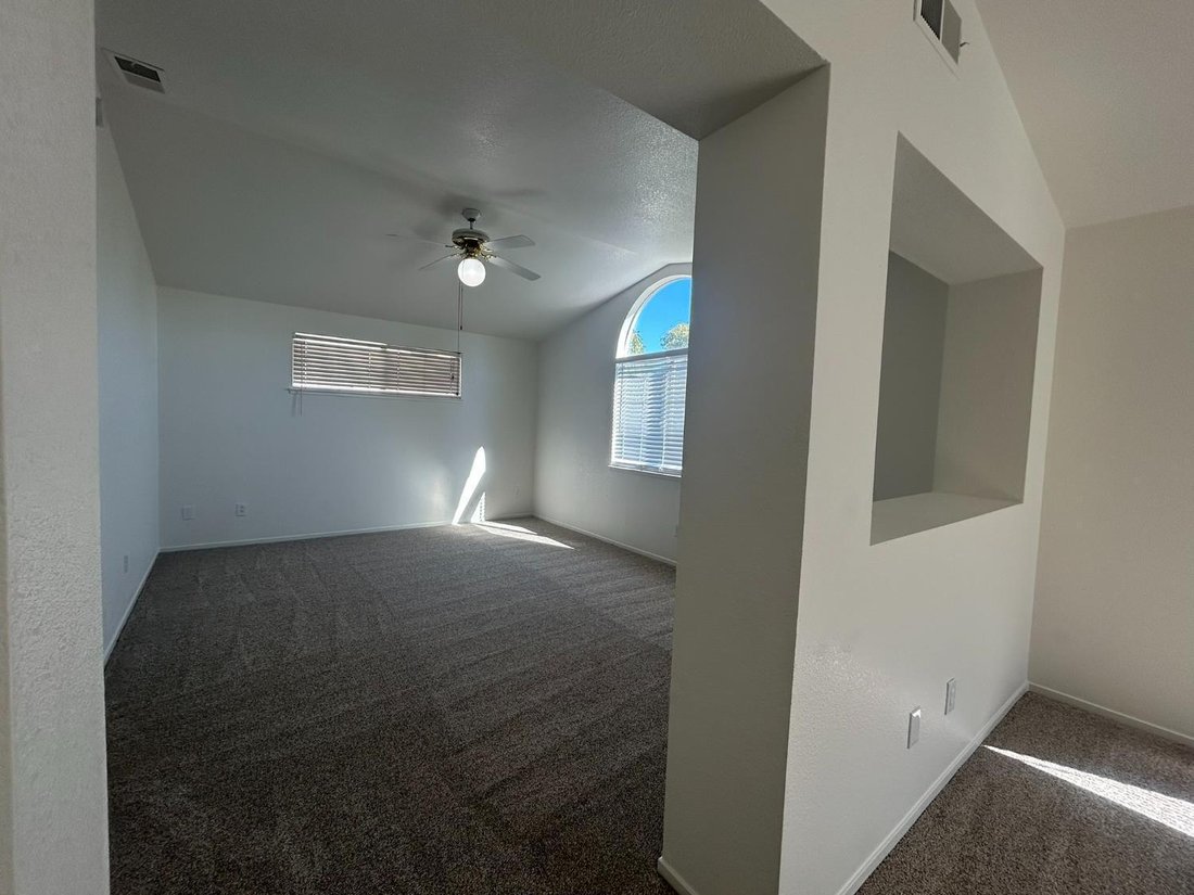 House in Elk Grove, California, United States 4 - 19202511
